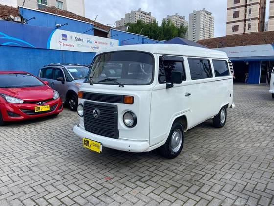 VOLKSWAGEN KOMBI 1.4 MI STD 8V FLEX 4P MANUAL